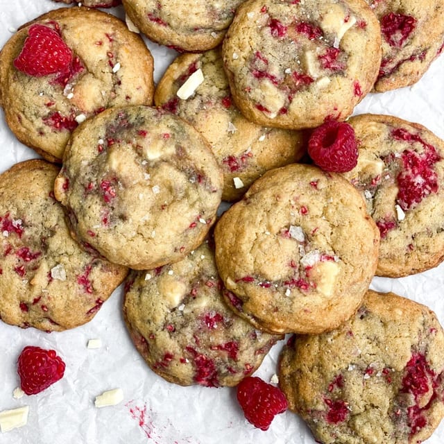 1 x Raspberry Cookie.